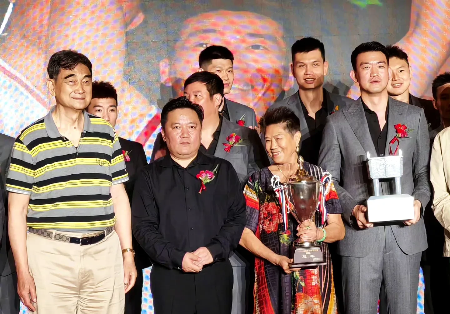 广厦男篮对阵山东男篮