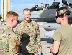 冲刺阶段突围战来临，迈阿密热火围绕国王杯更衣室发声，质疑声仍在，团队化学反应显著